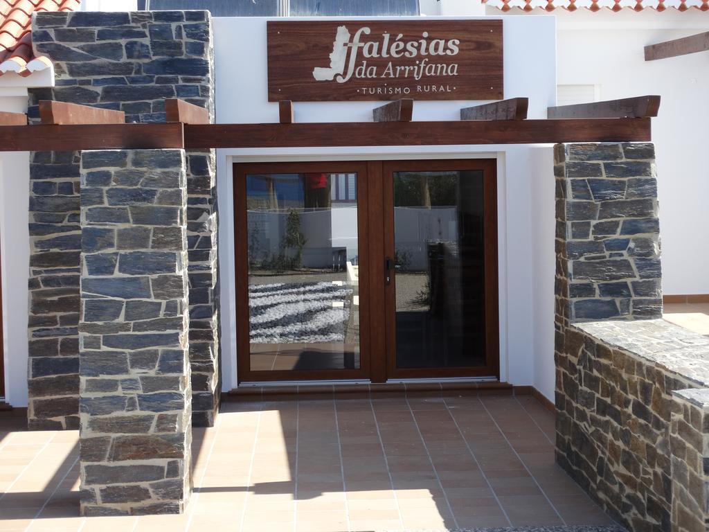 Falesias Da Arrifana 阿里法纳海滩 外观 照片